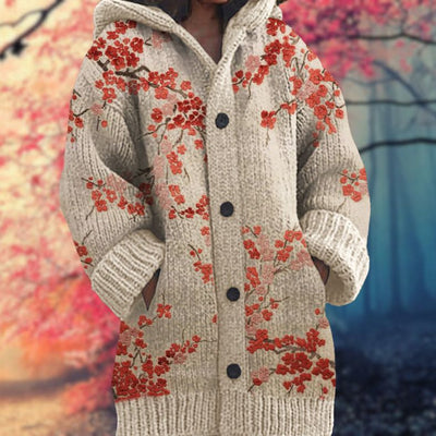 Rosalie - Soft sweater with hood and buttons