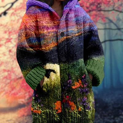 Rosalie - Soft sweater with hood and buttons