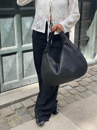 NOLA | Trendy braided handbag