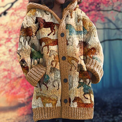 Rosalie - Soft sweater with hood and buttons