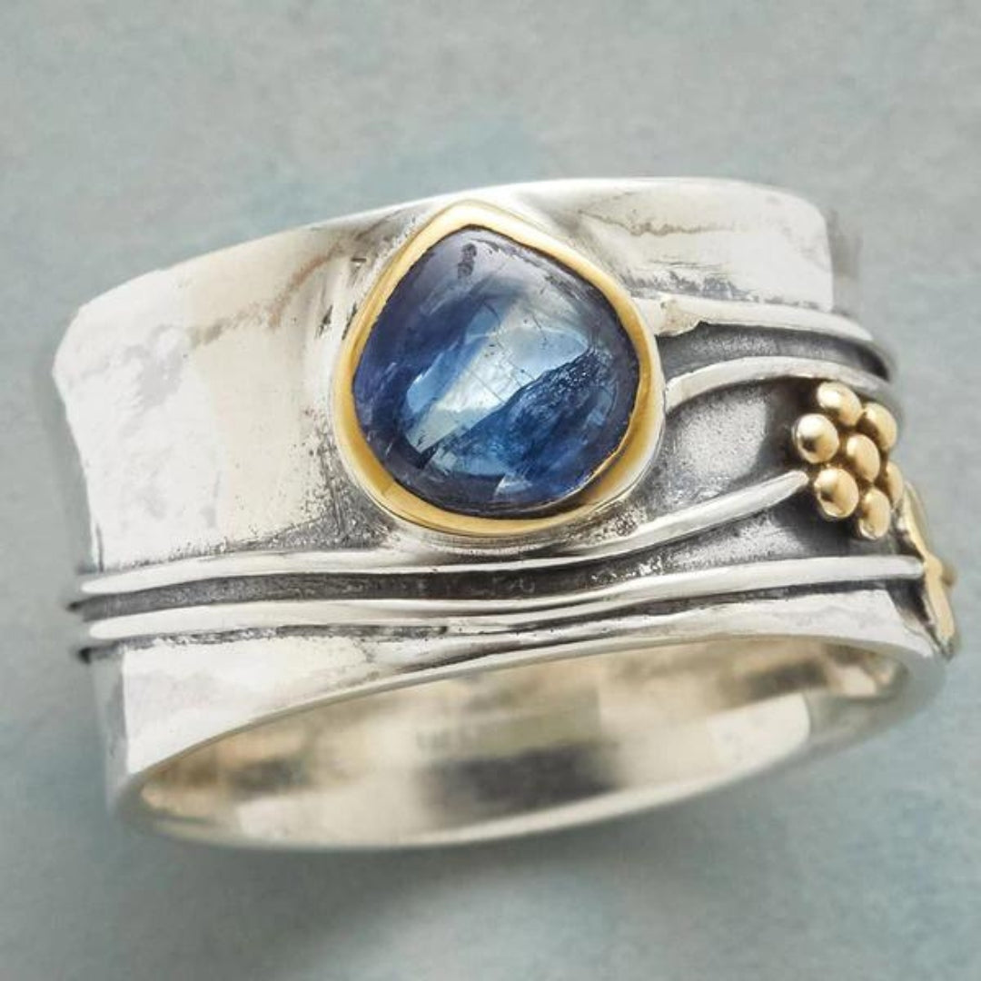Bohemian ring with stone