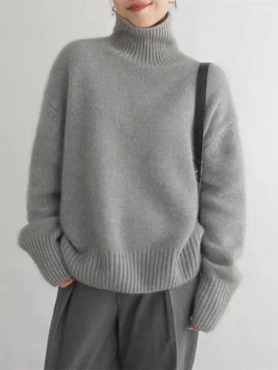 Emily Comfortable knitted turtleneck sweater