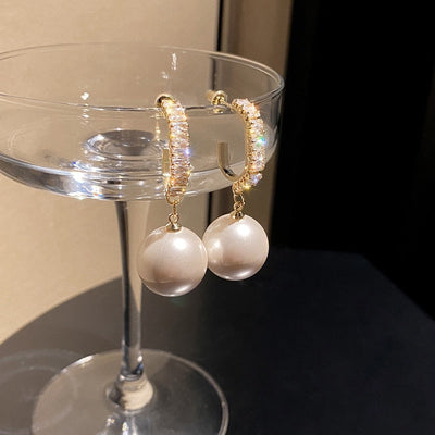 Luxury Earrings with Pearls and Zirconia