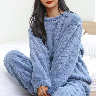 Patricia - Women's Fleece Pyjama Set