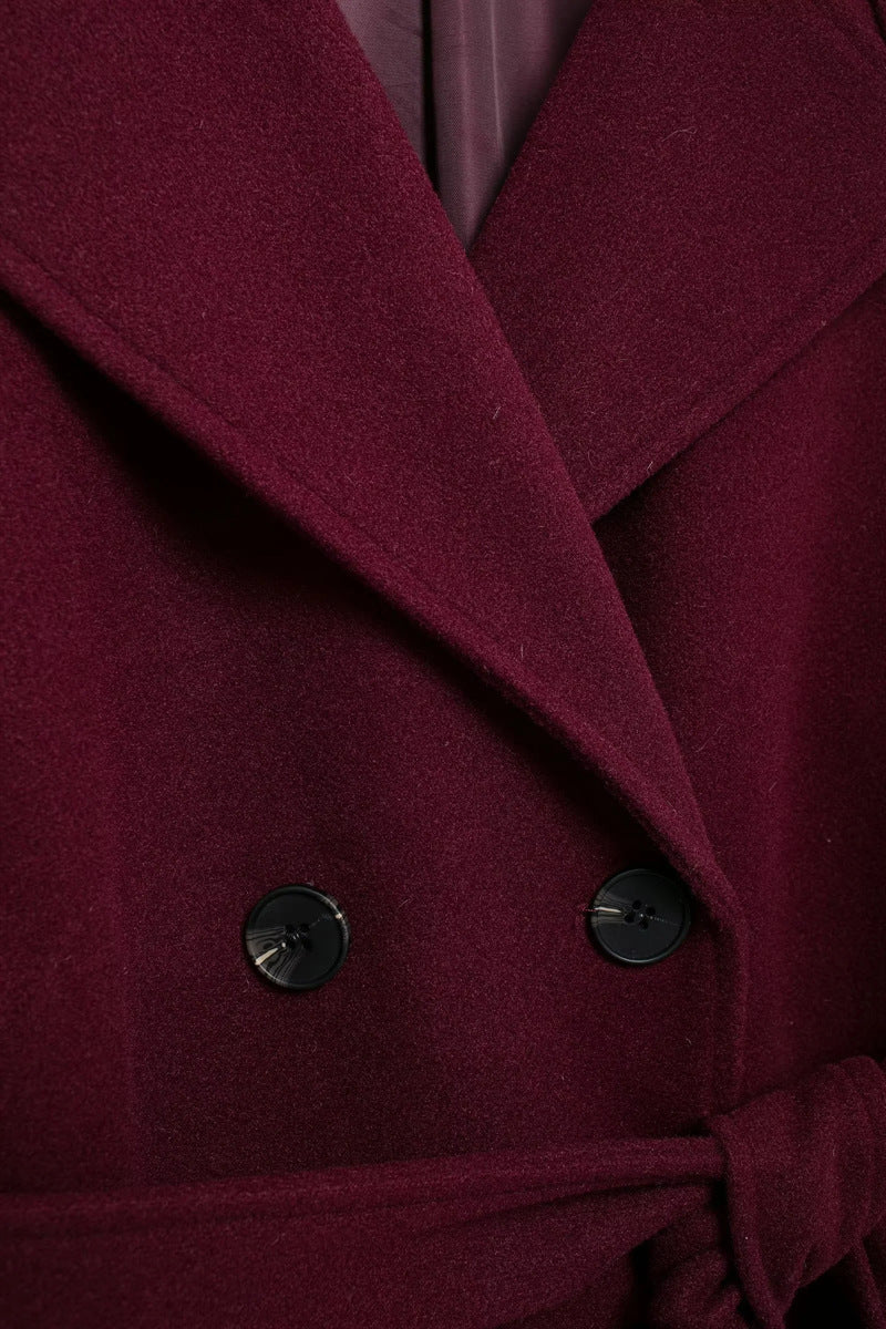 Rosie - Classy Burgundy Jas