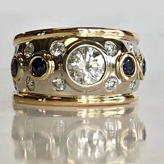 Vintage Gold Ring set with Zirconia