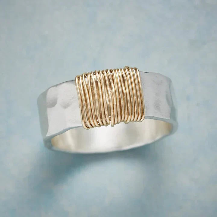 Vintage Gold Ring with Silver Strands