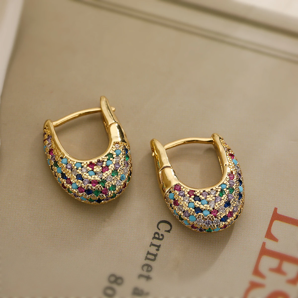 Elegant Earrings with Coloured Crystals